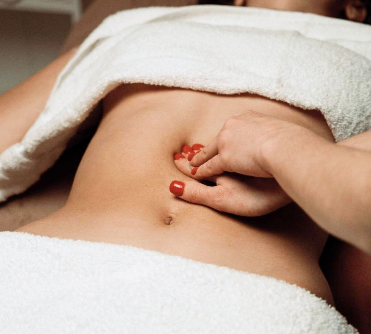 lymphatic drainage massage for body sculpting, weight loss, and wellness.